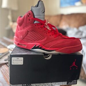 Air Jordan Retro 5's